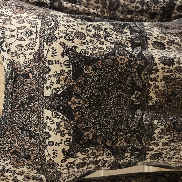 Lucky Brand print black and cream top Sz M - Picture 2 of 6